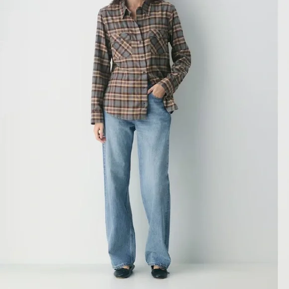 Aritzia Sunday Best- Maple Plaid Button-Up Shirt - Picture 2 of 2